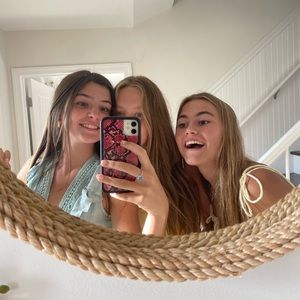 Meet your Posher, Cc